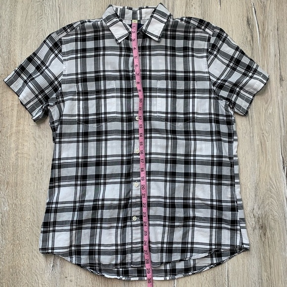 Gap Slim Fit Plaid Short Sleeve Button Up Tee Sz Large - Picture 8 of 9